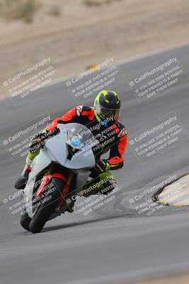 media/Sep-10-2023-SoCal Trackdays (Sun) [[6b4faecef6]]/Turn 10 (8am)/